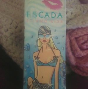 Escada Island Kiss 1OZ new in box