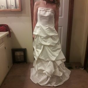 Candlelight wedding dress