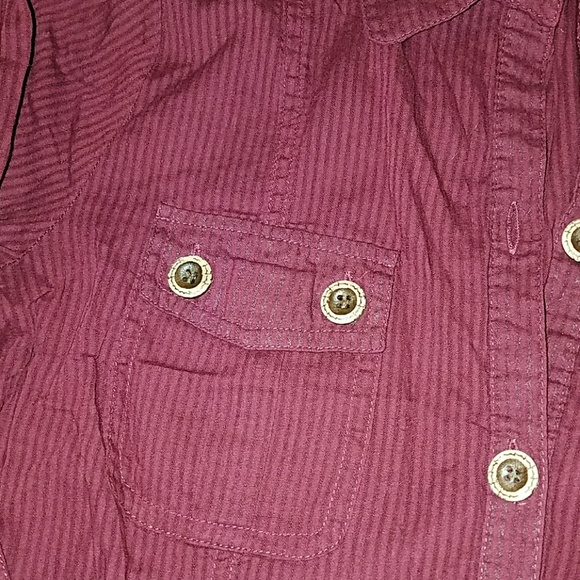Maurices button up - Picture 2 of 3