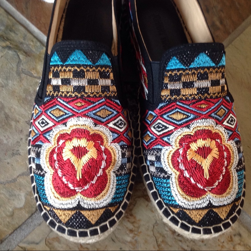 🍃💕HP NIB Johnny Was Aldorva Festival Espadrilles - Picture 8 of 8