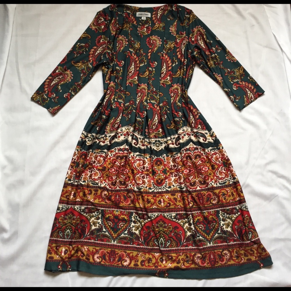 Floral Paisley print half sleeve dress