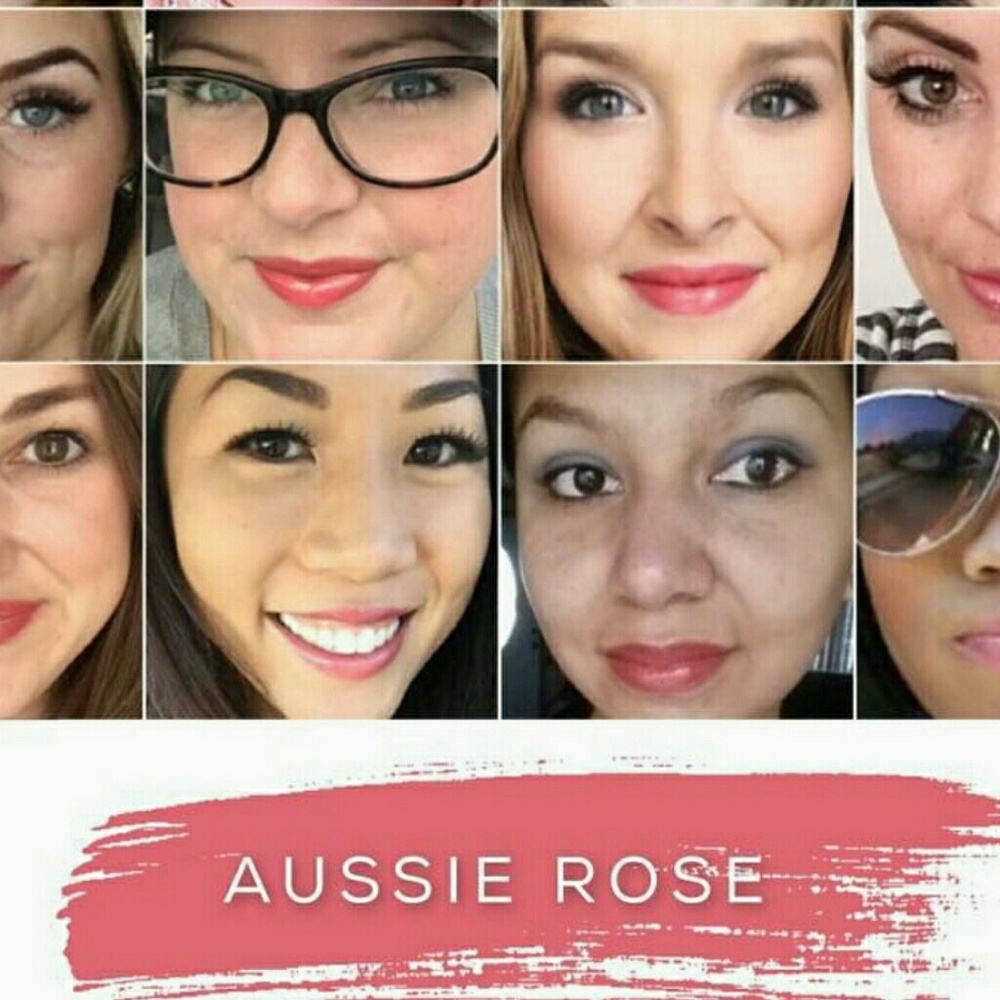 Lipsense in aussie rose