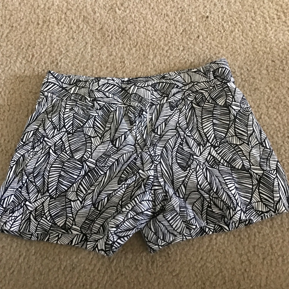 Loft black and white shorts