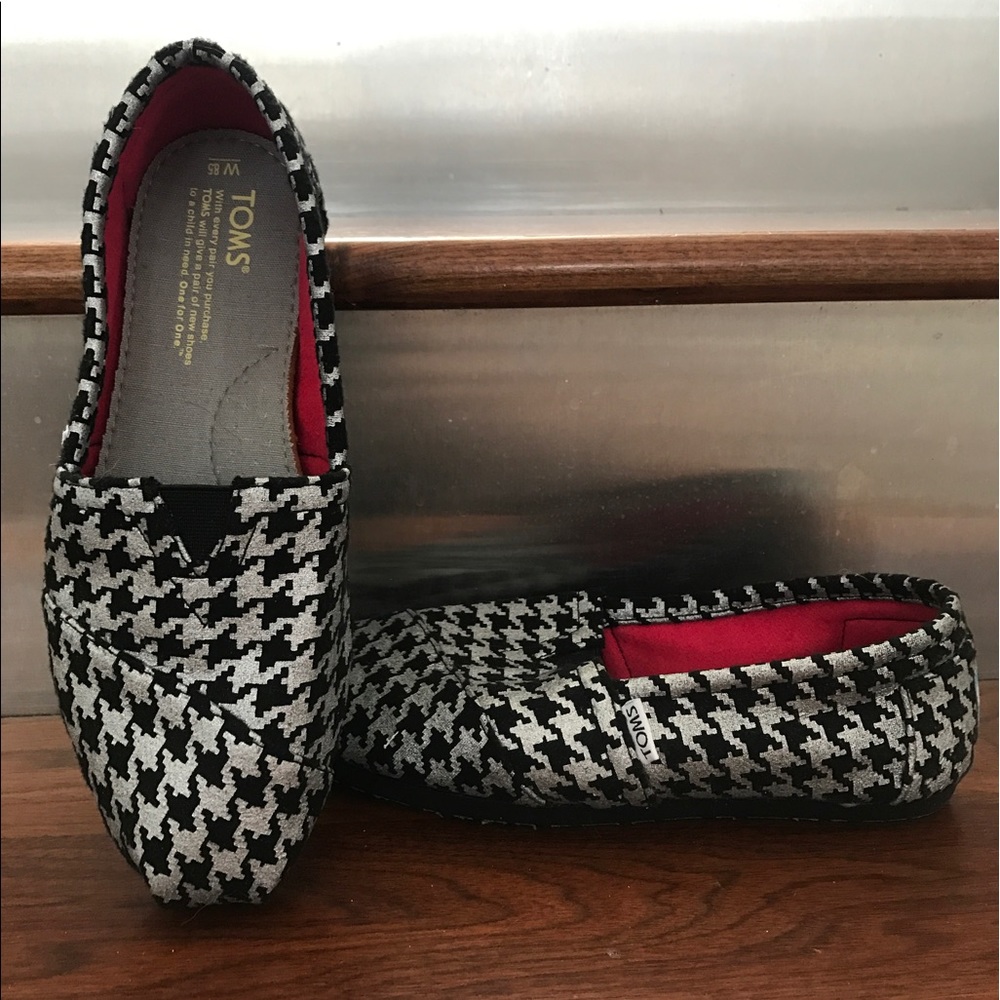 TOMS Black and White Houndstooth Classics