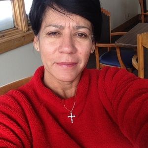 Meet your Posher, Leticia