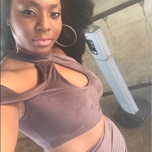 Meet your Posher, Rickia