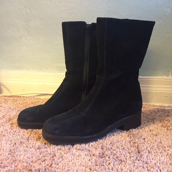 62 off Hush Puppies Shoes Hush Puppies Boots waterproof suede mid