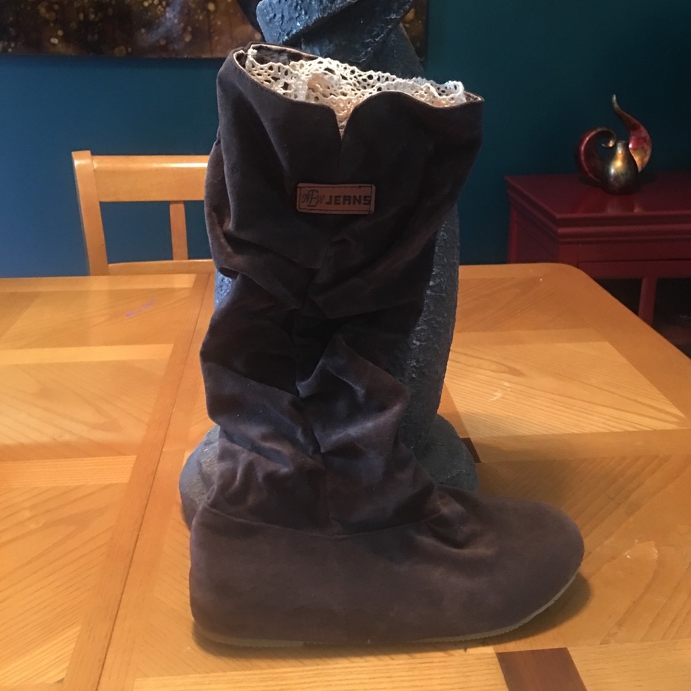 Chocolate brown faux winter boot