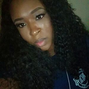 Meet your Posher, Lasonya