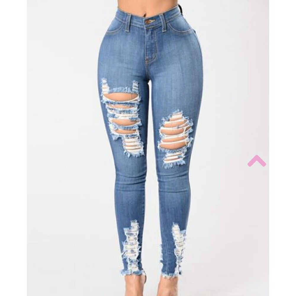 Distressed high waist jeans