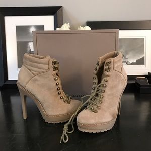 BCBG MAXAZRIA DAKOTAH BEIGE SUEDE STILETTO BOOTS