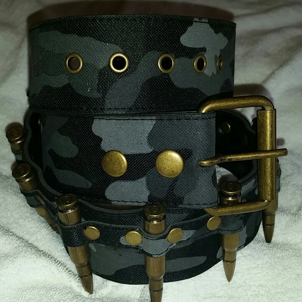 Hot Topic Camouflage Bullet Belt