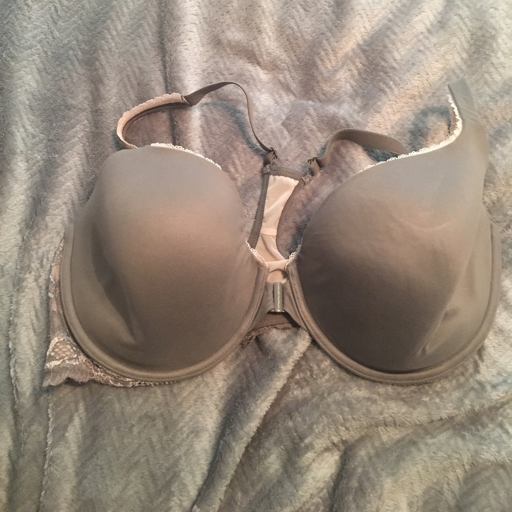 Body by Victoria RacerBack Demi