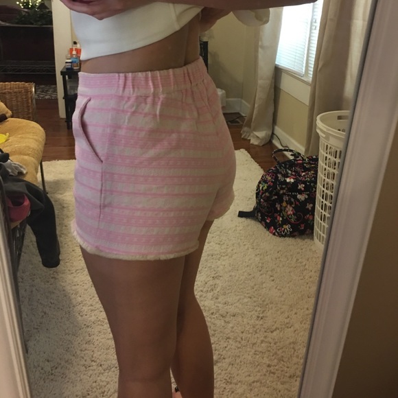 Women's high waisted boutique shorts - Picture 3 of 5