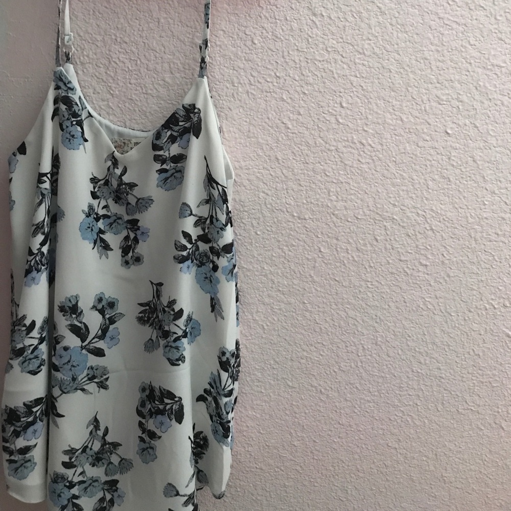 floral top