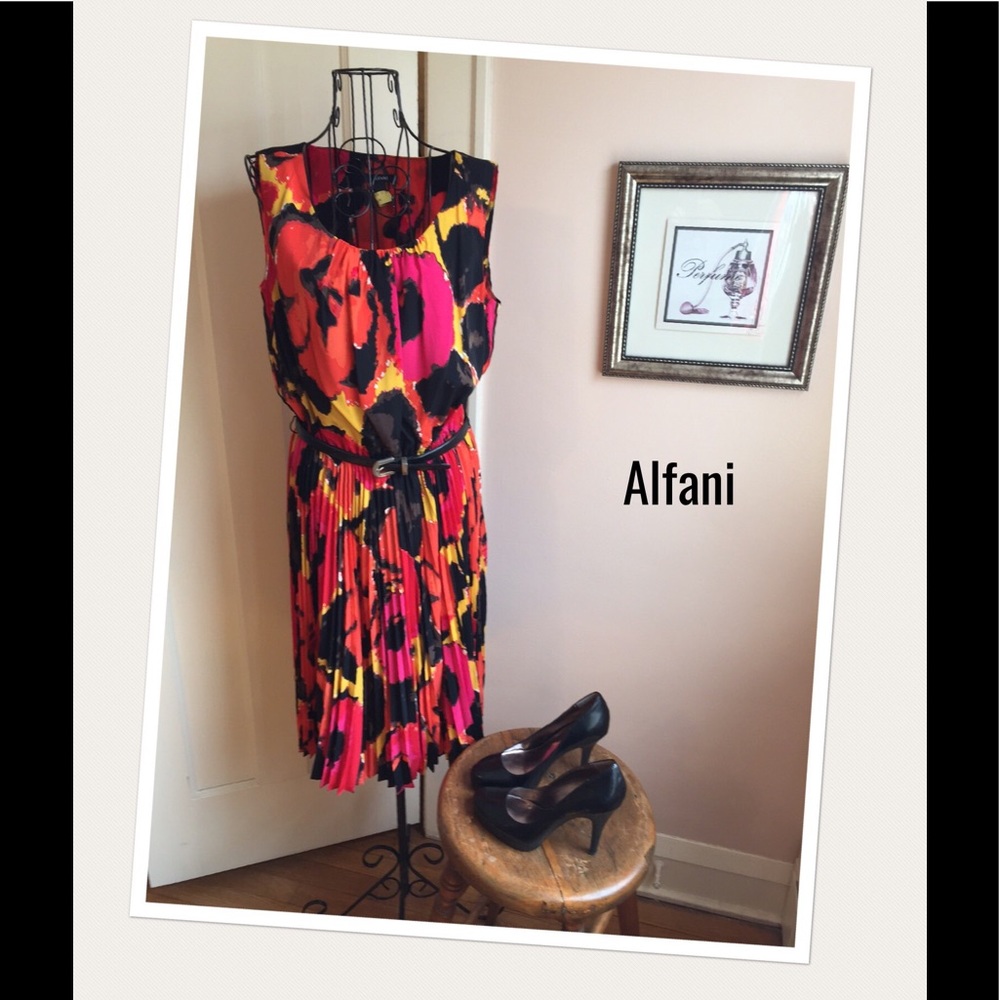 Alfani Floral Dress🌻