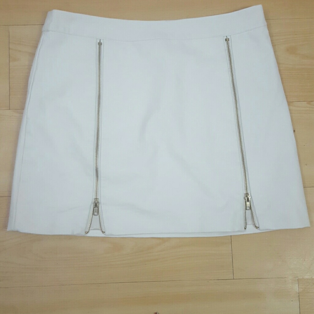 Forever 21 Leather zip up skirt