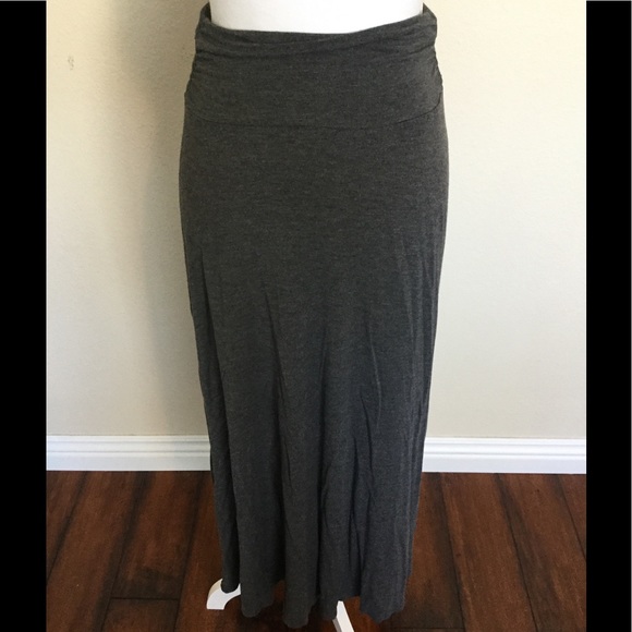 Gray maxi skirt by bobeau - Picture 4 of 6