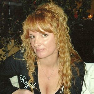 Meet your Posher, Denise