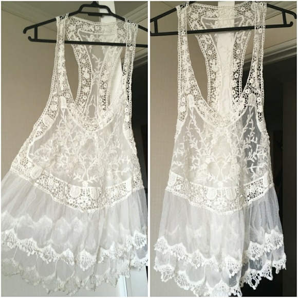 🌸White Lace Bikini Cover Up - Picture 3 of 3