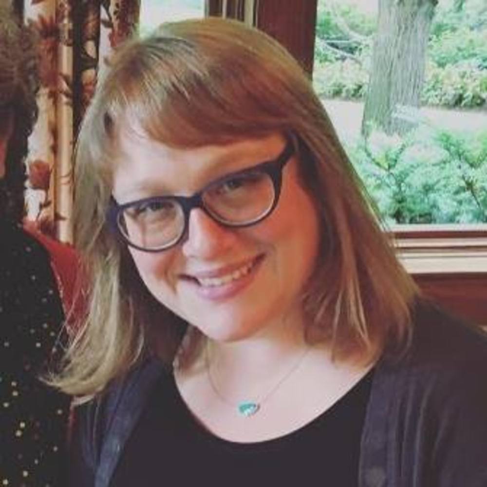 Meet your Posher, Marisa