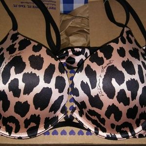 BNWT'S Victoria Secret Bra