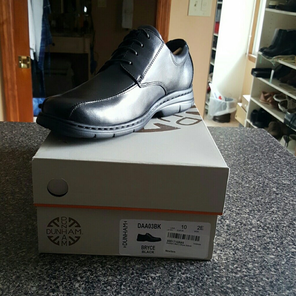 Men's shoes