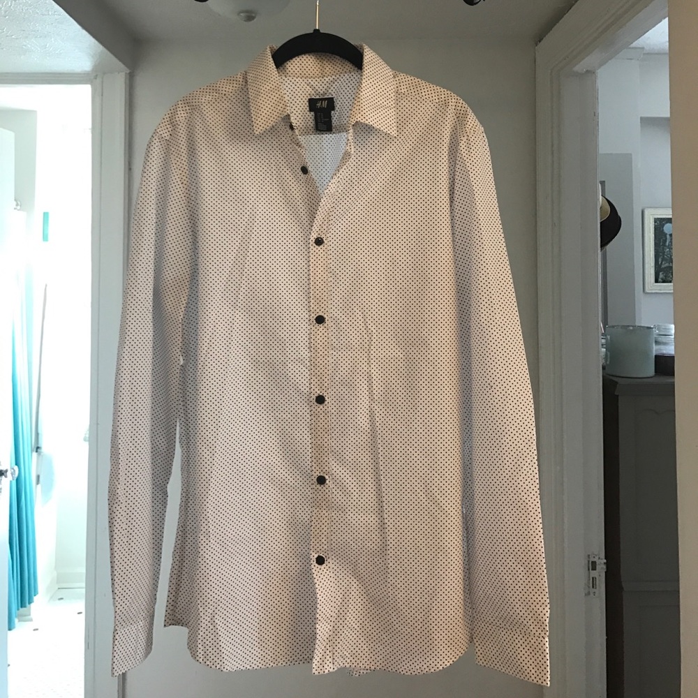 Men's polkadot dress shirt