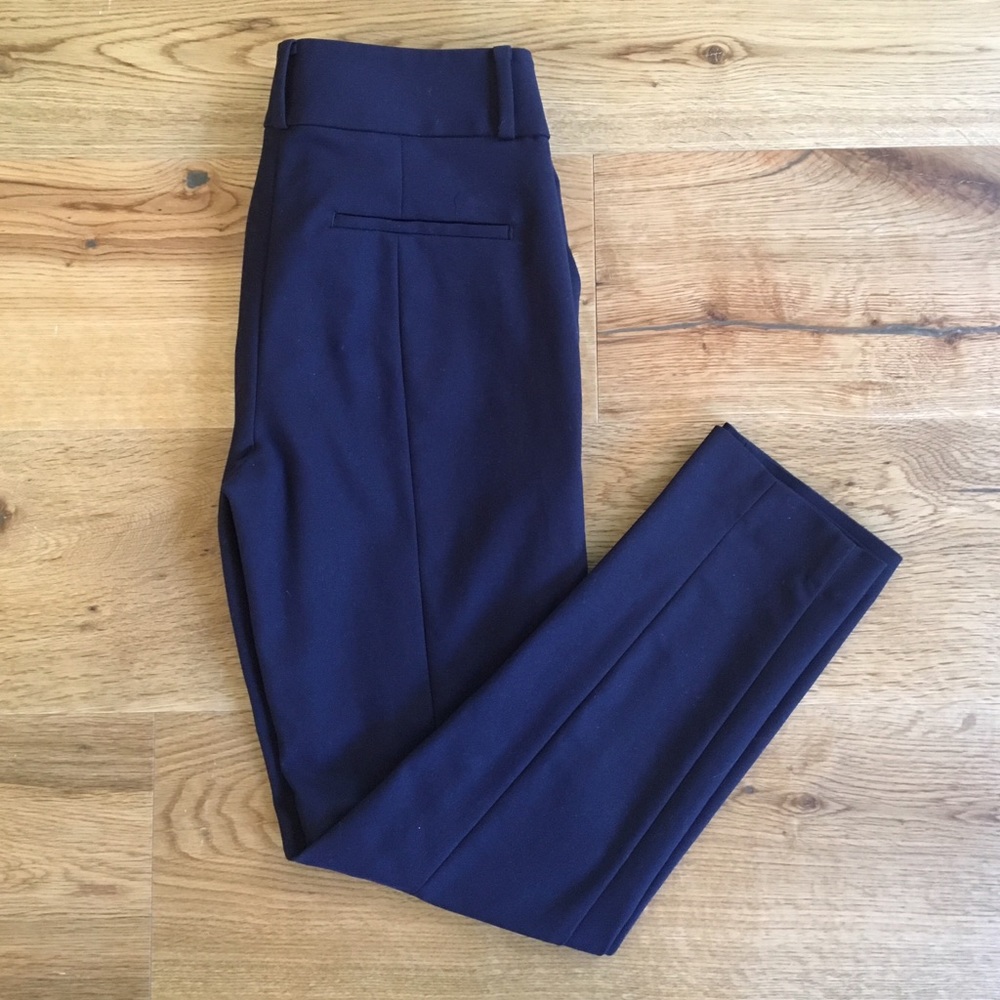 Navy Loft skinny cropped pants