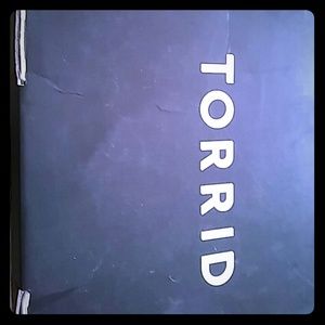 Torrid Blk platform shoes