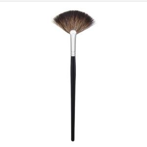 Morphe m14 brush