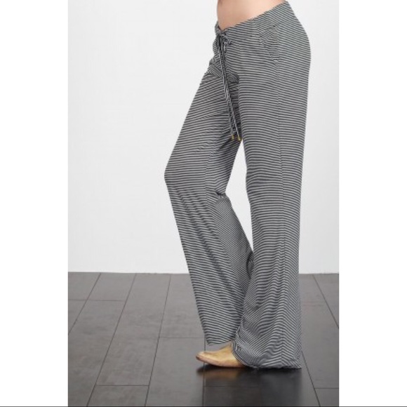 Lightweight Striped Drawstring Pants - Picture 3 of 5