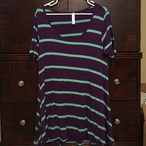 Lularoe perfect tee