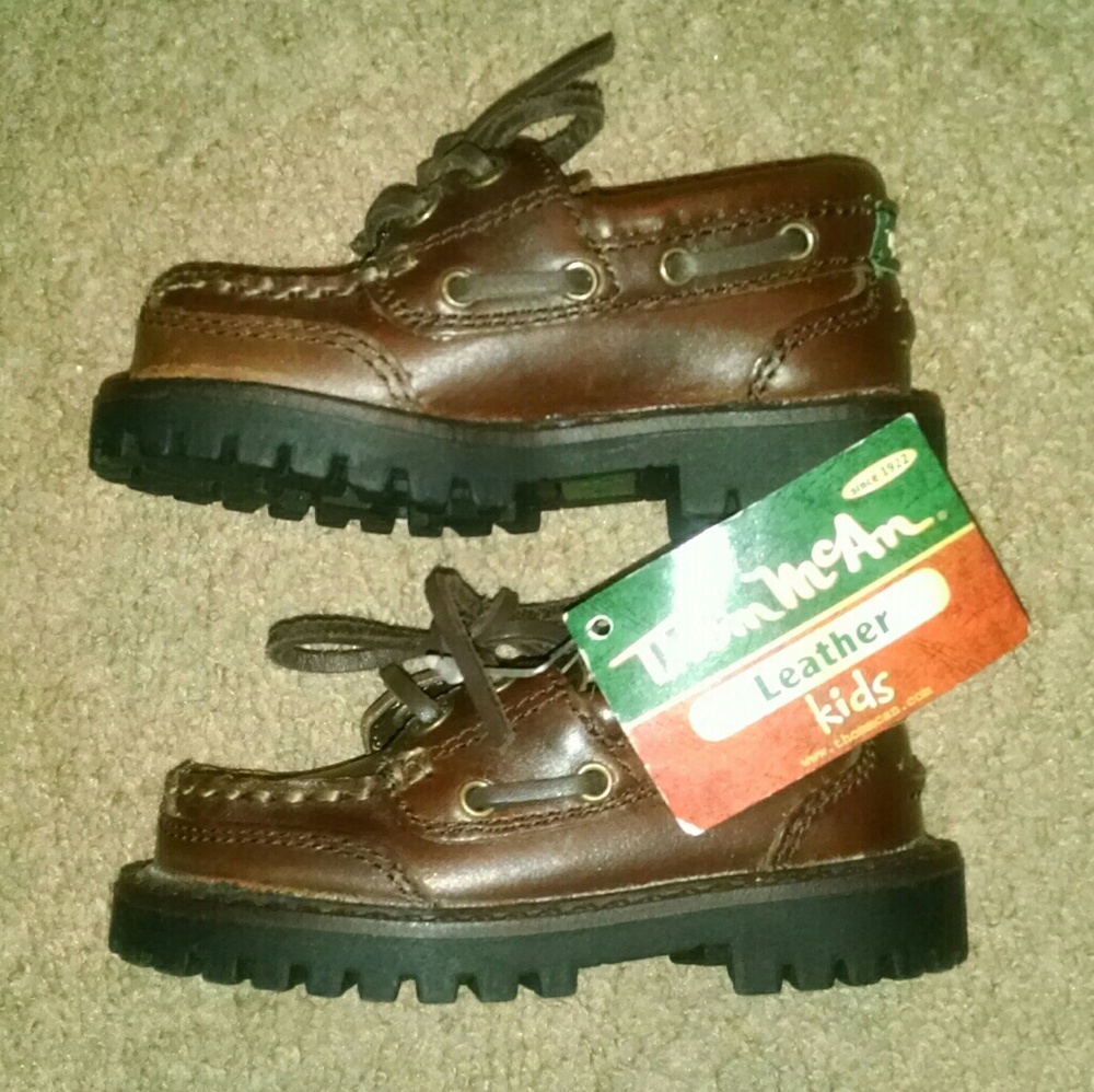 Vintage Thom McAn brown leather baby shoes