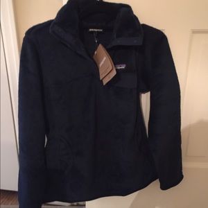 NWT Navy Patagonia Fleece