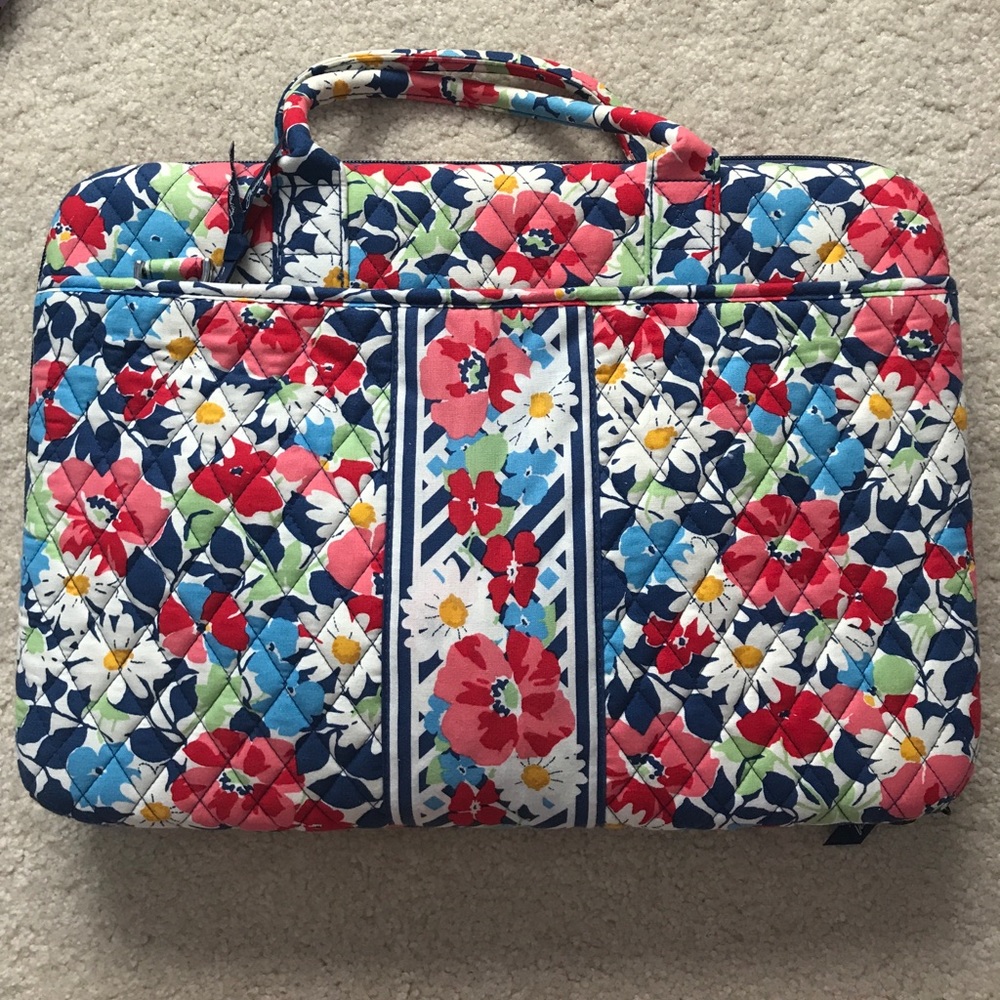 Laptop carrier