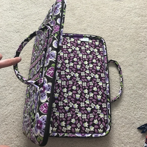 Laptop carrier - Picture 2 of 2