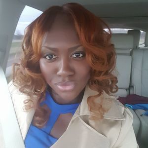 Meet your Posher, Treasa