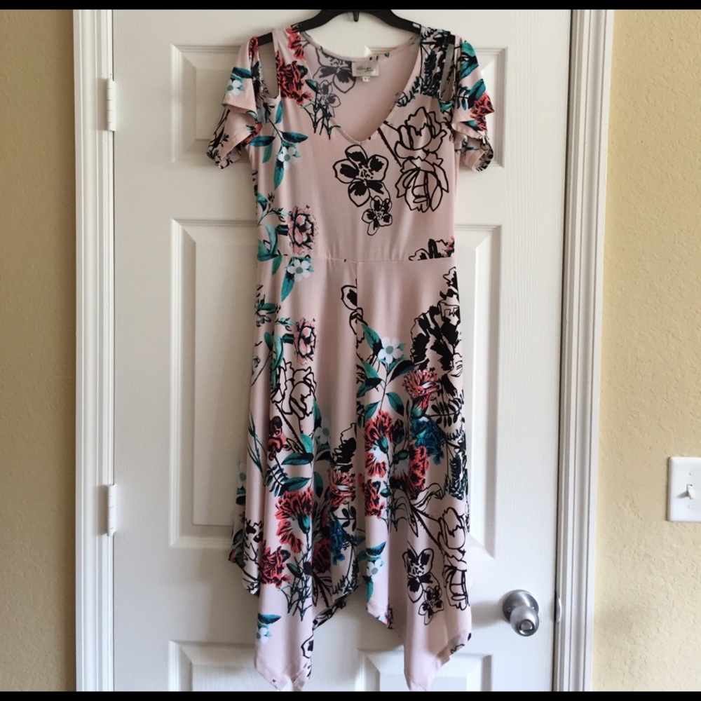 Blush pink  off the  shoulder floral print dress.