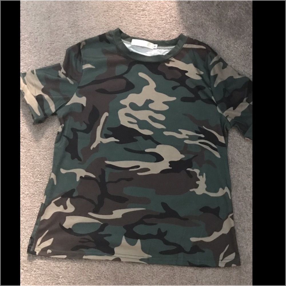 T-shirts - Picture 3 of 3
