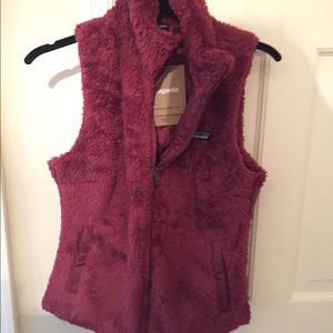 NWT Red Patagonia Vest