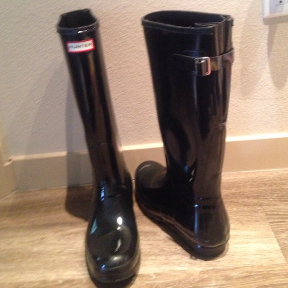 Hunter Shoes - Hunter tall extended calf Black rubber boots 11us