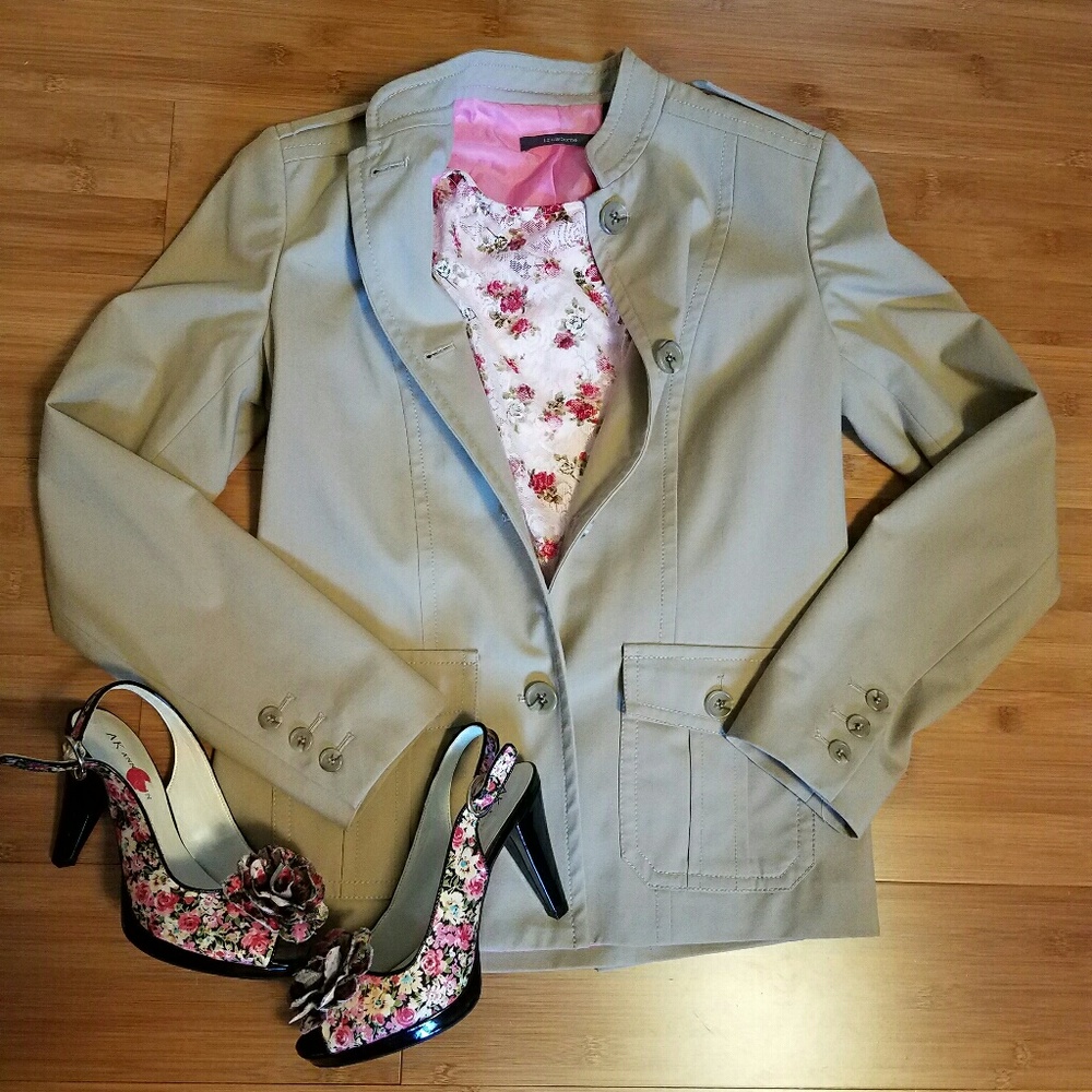 Liz Claiborne Tan Blazer Jacket