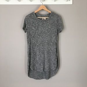 Open side tunic tee. S