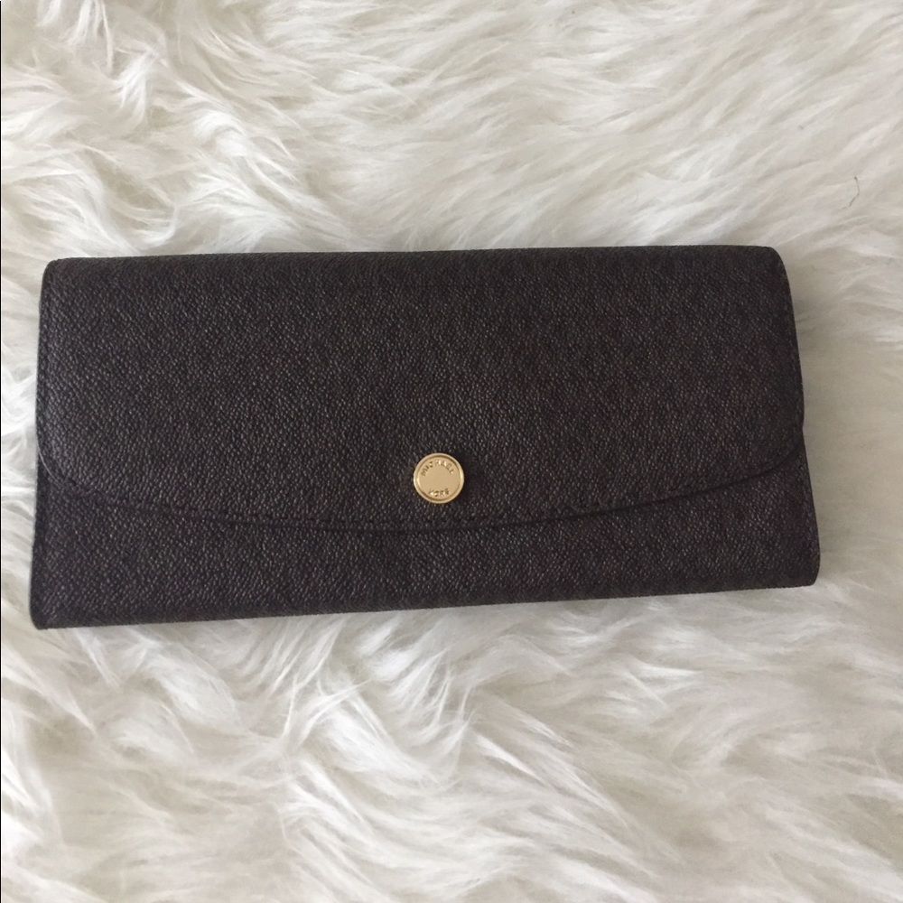 Michael Kors large continental wallet