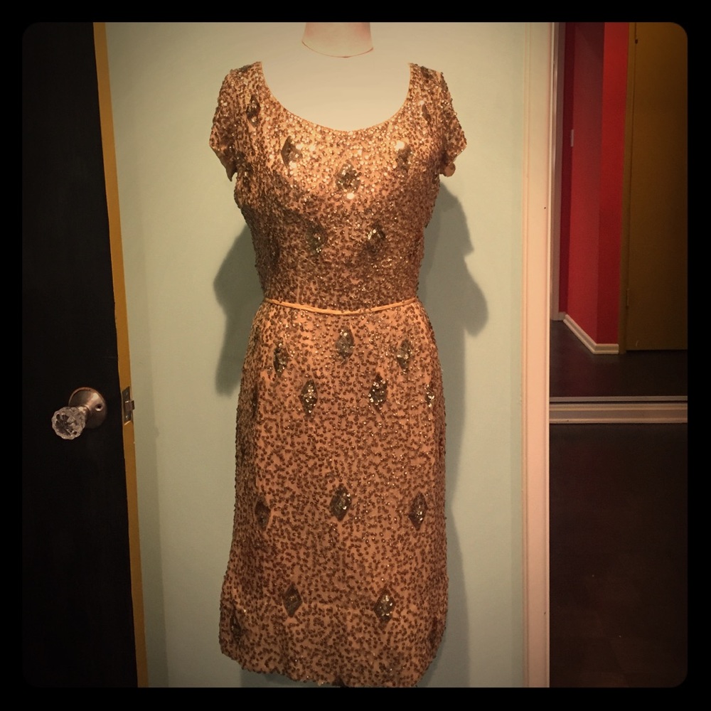 Gorgeous true Vintage gold sequin dress