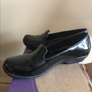 Dansko Size 40 Clog