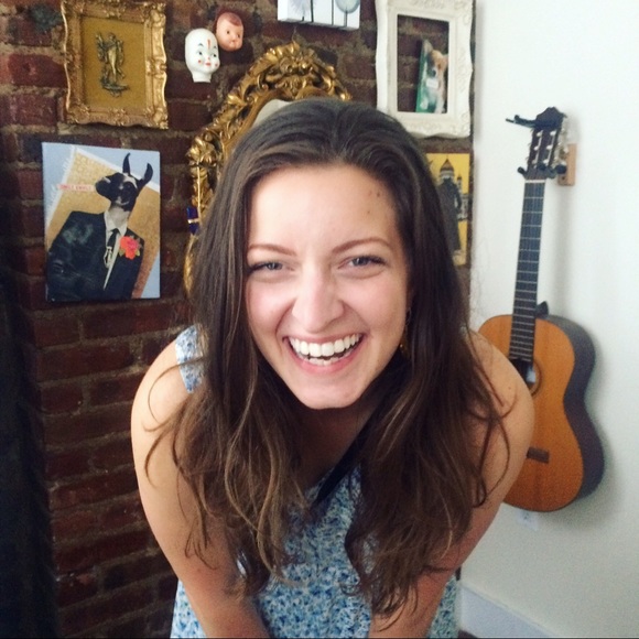 Meet your Posher, Callie - Picture 4 of 4