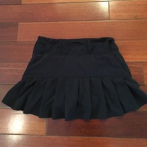 Lululemon size 2 skirt