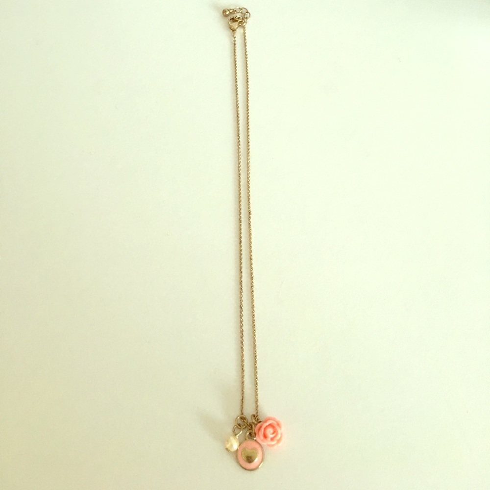 Rose necklace